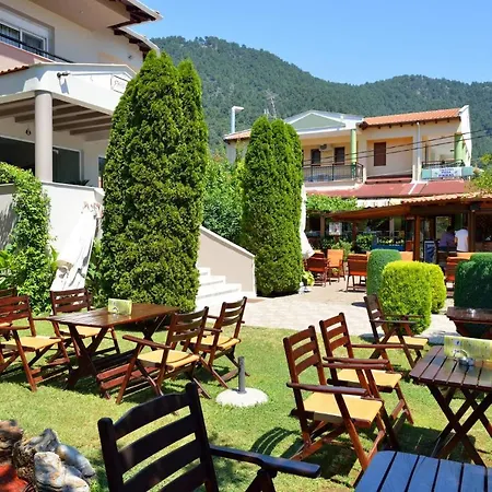 Stefanos Hotel 2*